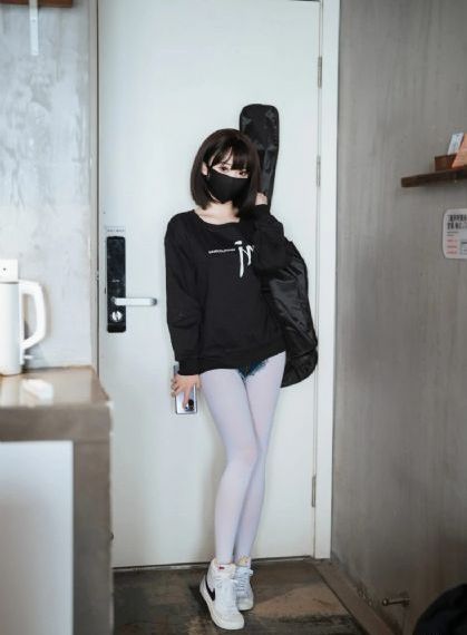 嫩草影院一区二区