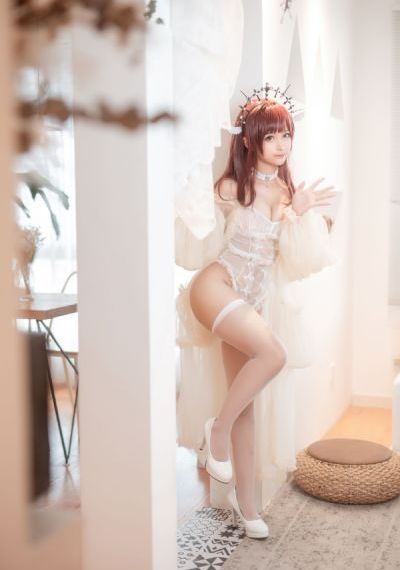 H杯小美女被巨根大汉抽插高潮的